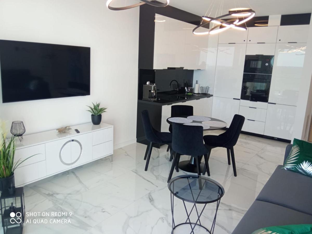 Apartament Z Widokiem Na Morze W Kompleksie Hevenia Rewal Exteriér fotografie